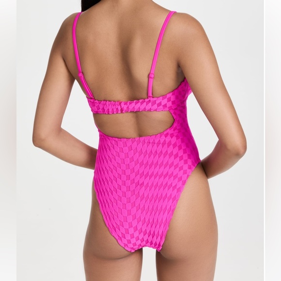 GOOD AMERICAN Jacquard Show Off One-Piece - Picture 2 of 6